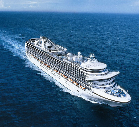 Круизный лайнер Emerald Princess